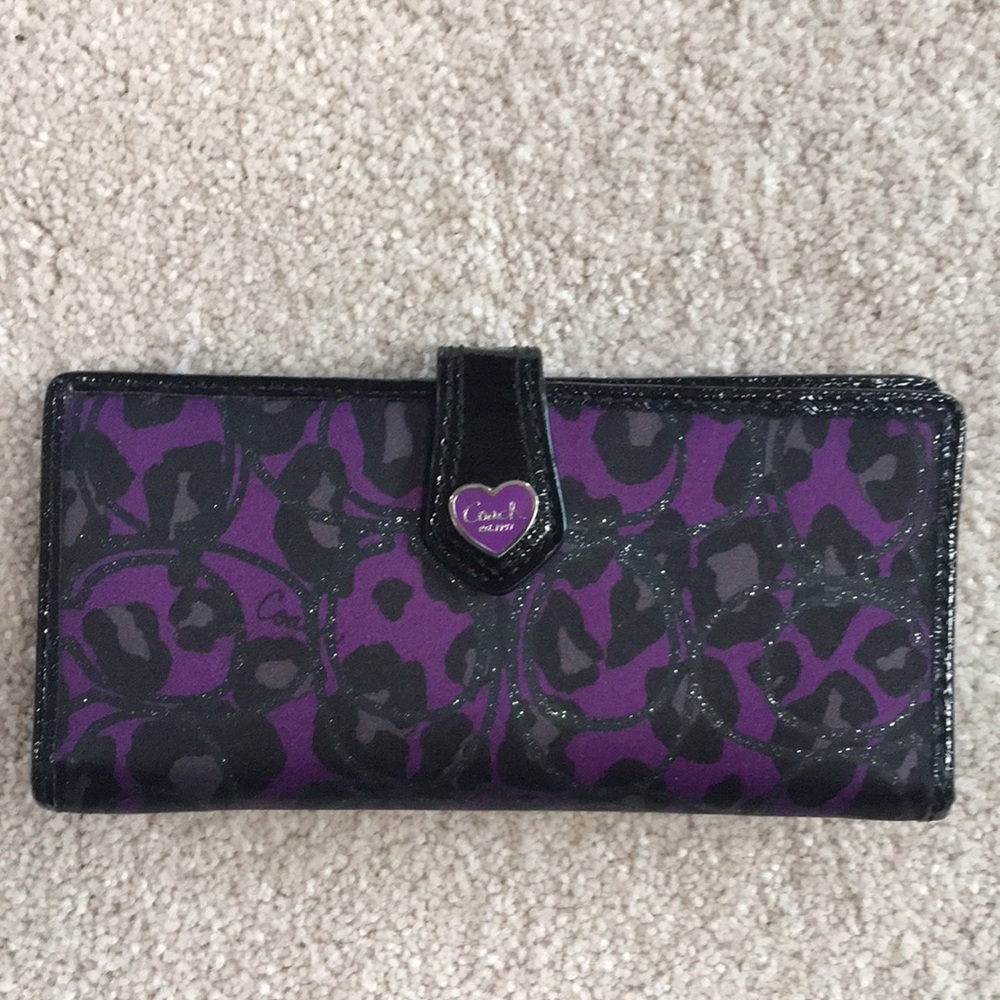 Coach wallet